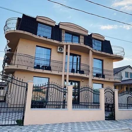 Vila Sofia Iasmin Гостевой дом *